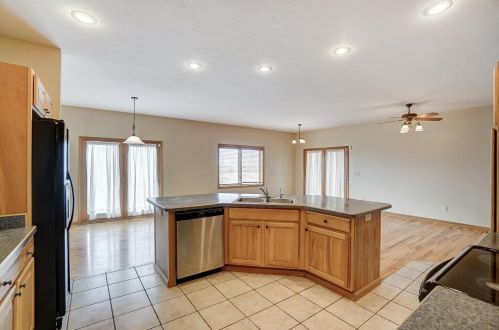 7115 Van Wagener Rd, London OH  43140-8425 exterior