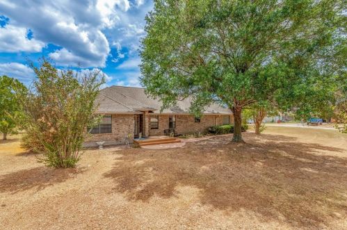 3786 Woodville Rd, Bryan, TX 77808-0974