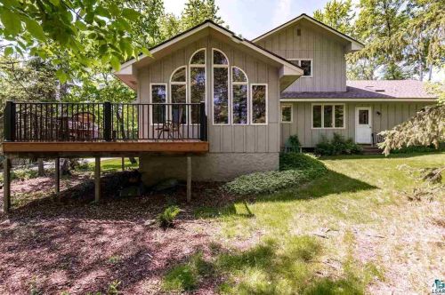 812 Mellwood Ave, Duluth, MN 55804-1718