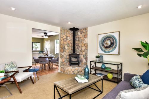 5069 Oak Park Way, Santa Rosa, CA 95409-3642