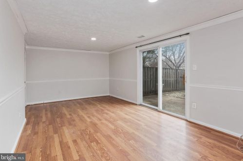 5509 Miles Ct, Springfield VA 22151-1714 exterior