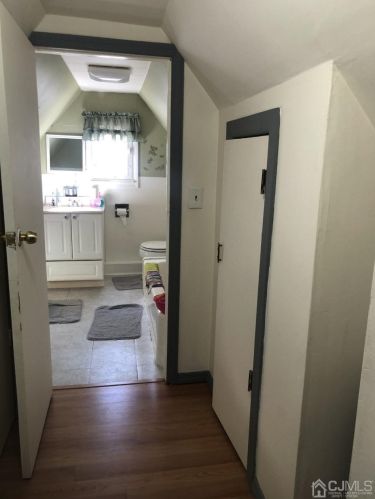 21 Farless Ave, Old Bridge NJ  08857-1212 exterior