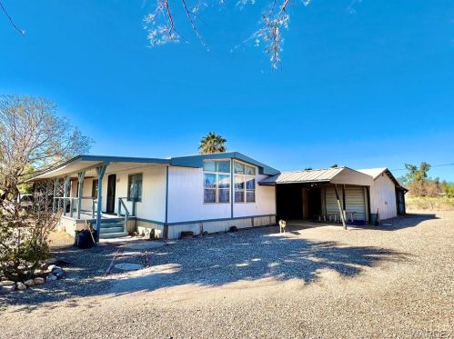 2079 Lone Star Dr, Mohave Valley, AZ 86440-8557