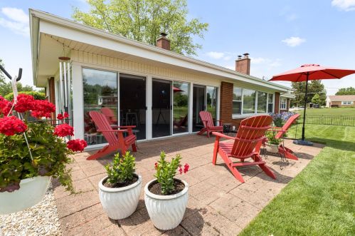 1128 Knowlton Rd, Bellefontaine OH  43311-2908 exterior