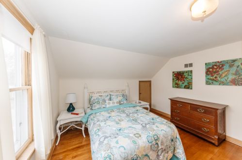 2551 95, Milwaukee WI 53227-2339 exterior