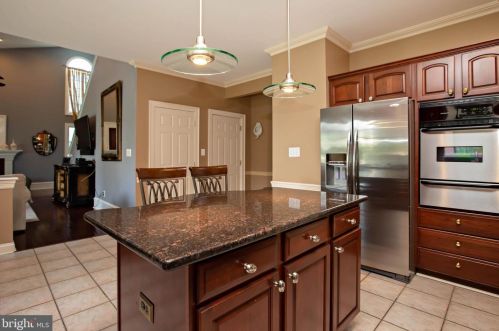 7 Mckinley Ave, Blenheim NJ  08012-5355 exterior