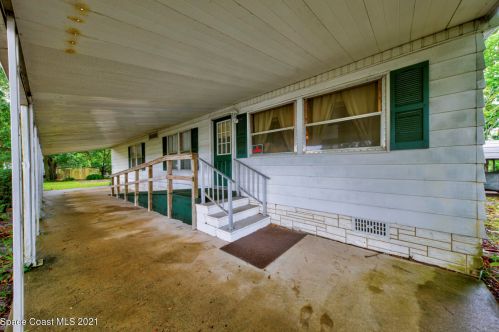 4111 Joy Rd, Cocoa, FL 32927-5907