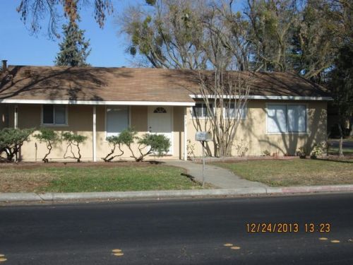 613 Granger Ave, Modesto CA  95350-4544 exterior