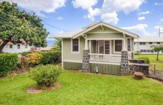 744 Wainaku St, Hilo, HI 96720-2118