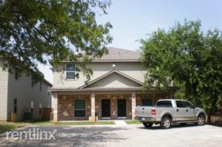 1328 Norman St, Denton TX  76201-7045 exterior