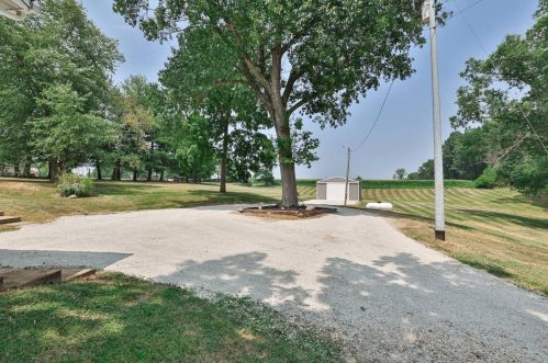 1001 Bay Rd, West Harrison IN  47060-9652 exterior