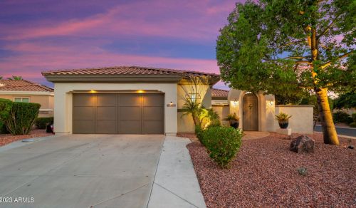13555 Nogales Dr, Sun City, AZ 85375-6887