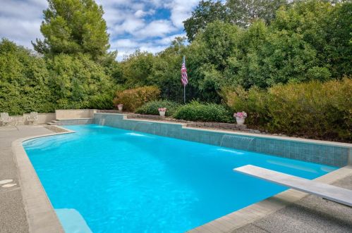 6229 Rio Blanco Dr, Rancho Murieta, CA 95683-9344