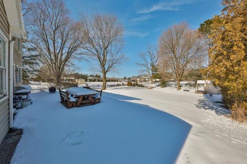 4121 Green Pond Rd, Easton PA  18045-2509 exterior