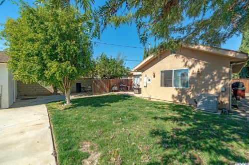 17536 Saticoy St, Van Nuys CA 91406-2333 exterior