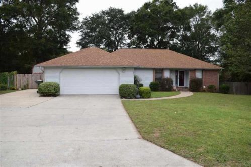 8062 Briaroak Dr, Pensacola, FL 32514-7830