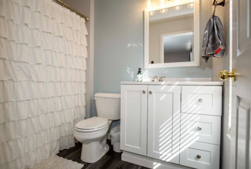 39 Amelia Park Dr, Amelia OH  45102-1898 exterior