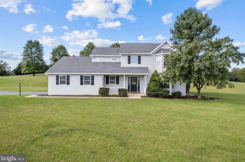 1 Erin Way, Centre, PA 19541-9062