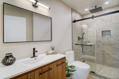 4190 Datcho Dr, San Diego CA 92117-4621 exterior