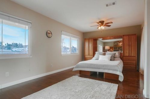 17504 Bernardo Oaks Dr, San Diego CA 92128-2109 exterior