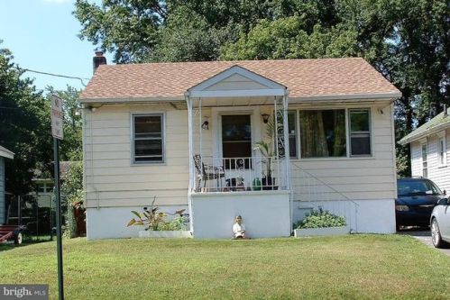 51 Nelson Ave, West Deptford, NJ 08096-2645
