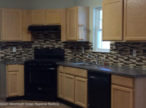 165 Huntley Ave, Berkeley Township NJ  08721-1351 exterior