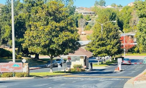 19158 Avenue Of The Oaks, Santa Clarita, CA 91321-5323