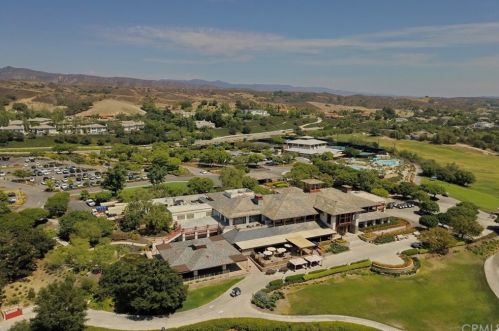4 Shale, Trabuco Canyon CA  92679-5233 exterior