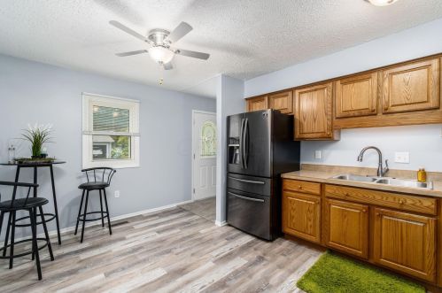 246 Jacqueline Dr, London OH  43140-1181 exterior