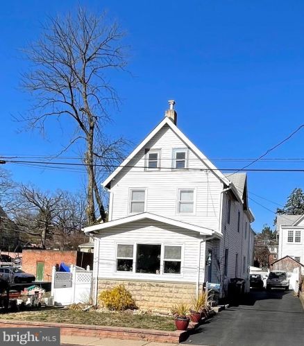927 Township Line Rd, Melrose Park, PA 19027-1924