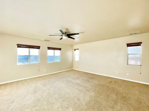 37245 Parkway Dr, Beaumont CA  92223-8104 exterior