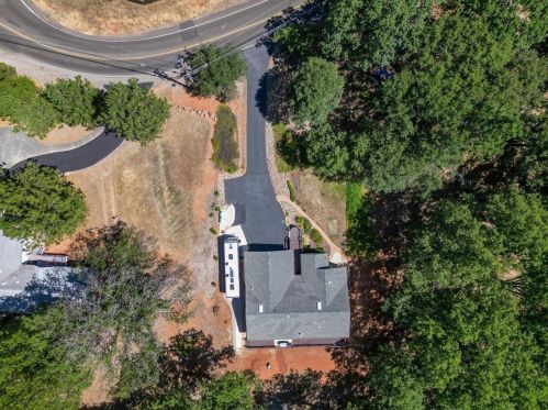 10790 Alta Sierra Dr, Grass Valley CA  95949-6842 exterior