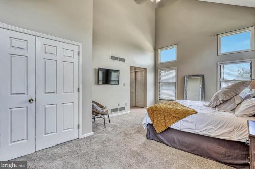 1015 Country Club Rd, Camp Hill PA  17011-1049 exterior