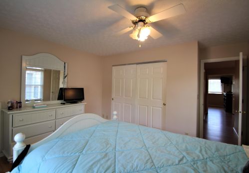 1577 Englewood Pl, Florence KY  41042-7015 exterior