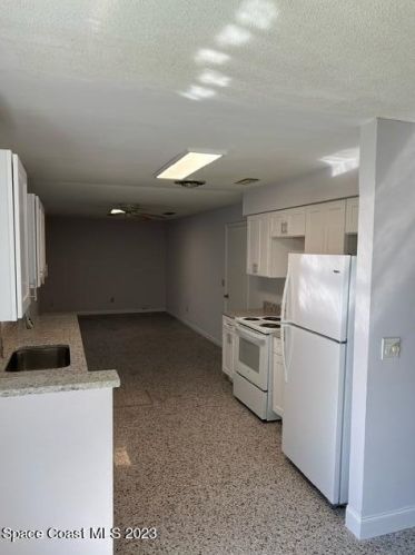 905 Lisa Dr, Titusville FL  32780-7144 exterior