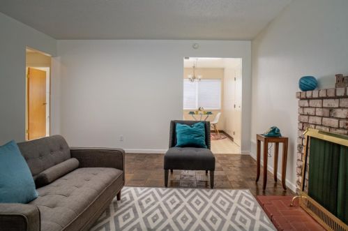 3006 Bayer Dr, Marina, CA 93933-4002