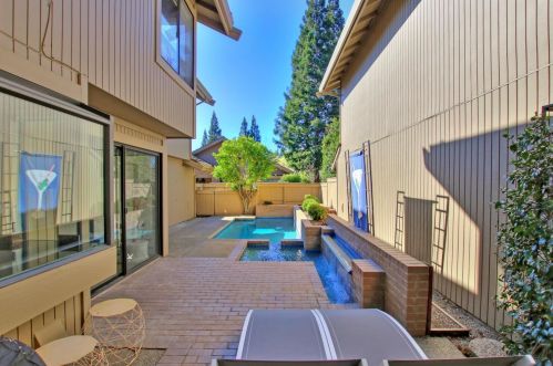 2021 Discovery Village Ln, Rancho Cordova CA  95670-3065 exterior