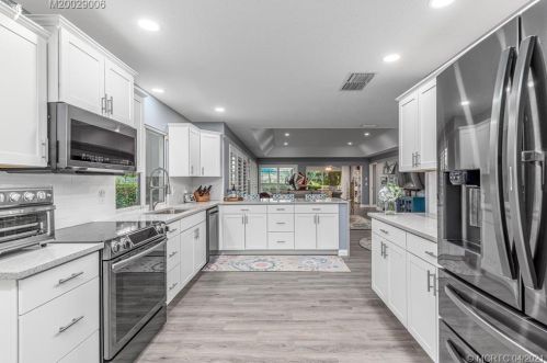 2540 Brookwood Ln, Palm City FL  34990-4751 exterior