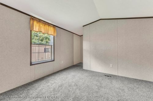 87 Herman Blvd, Hazlet NJ  07730-1547 exterior
