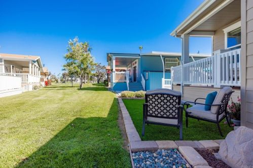 7102 Santa Barbara St, Carlsbad CA  92011-4629 exterior