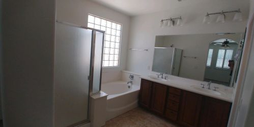 4271 Vaughn Ave, Gilbert, AZ 85234-0744