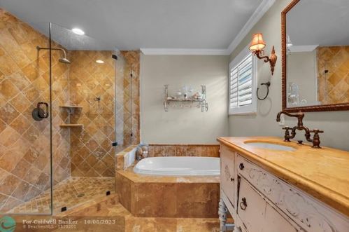 17836 15 Ct, Hollywood FL 33024-4602 exterior