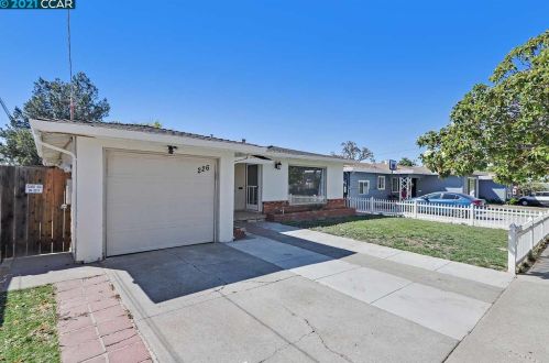 226 Dimaggio Ave, West Pittsburg, CA 94565-3706
