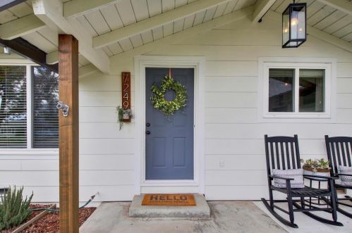 7249 Saffron Way, Citrus Heights, CA 95621-7351