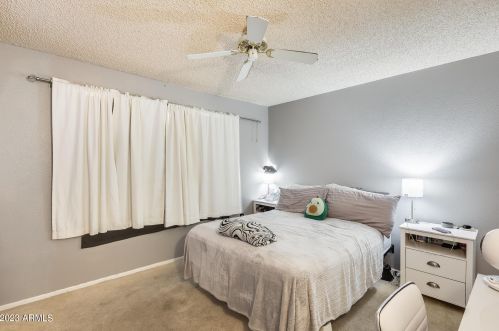 18602 132 Ave, Sun City AZ 85375-4502 exterior