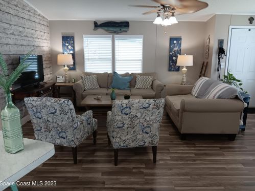 606 Royal Tern Dr, Sebastian FL  32976-7360 exterior