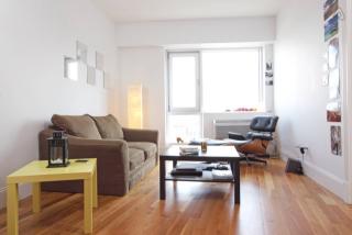 60 Bushwick Ave, Brooklyn NY  11211-3813 exterior