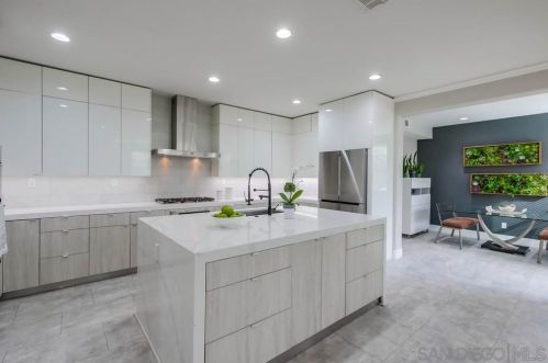 15523 Bristol Ridge Ter, San Diego CA 92127-4128 exterior