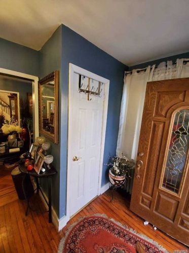117-18 199th St, Jamaica, NY 11412-2122