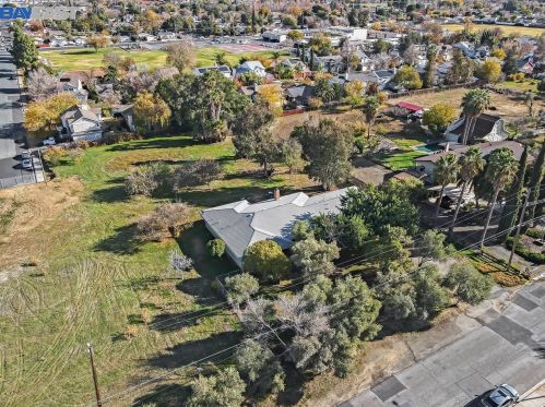 4960 Fuschia Way, Oakley, CA 94561-2045